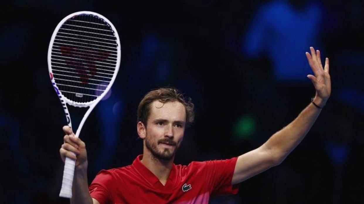 开云体育平台APP-拉沃尔杯横扫美网，梅德韦杰夫点燃赛场