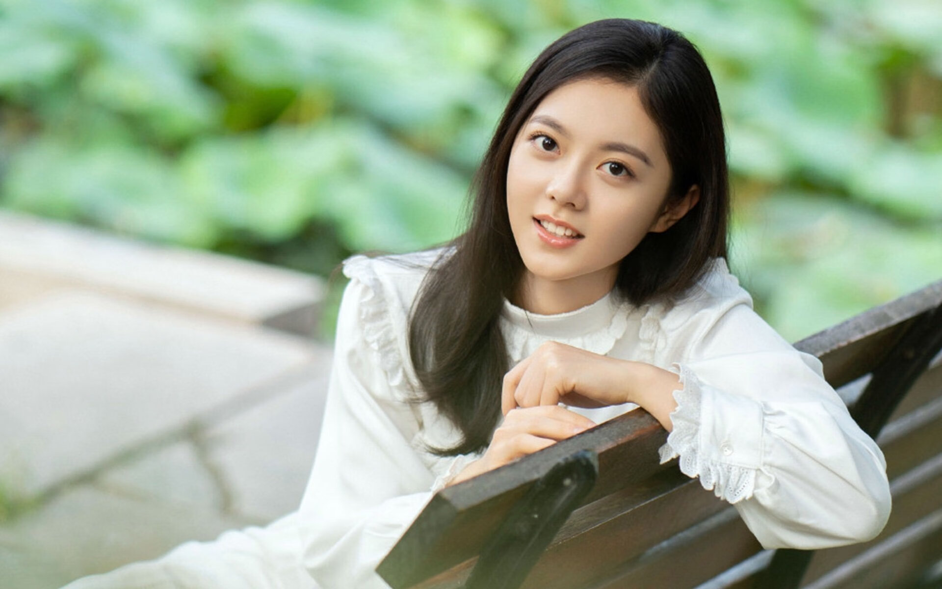 F1新赛季揭幕战引爆巴林，马里车队异军突起，红牛王朝遭遇莱比锡式闪电战